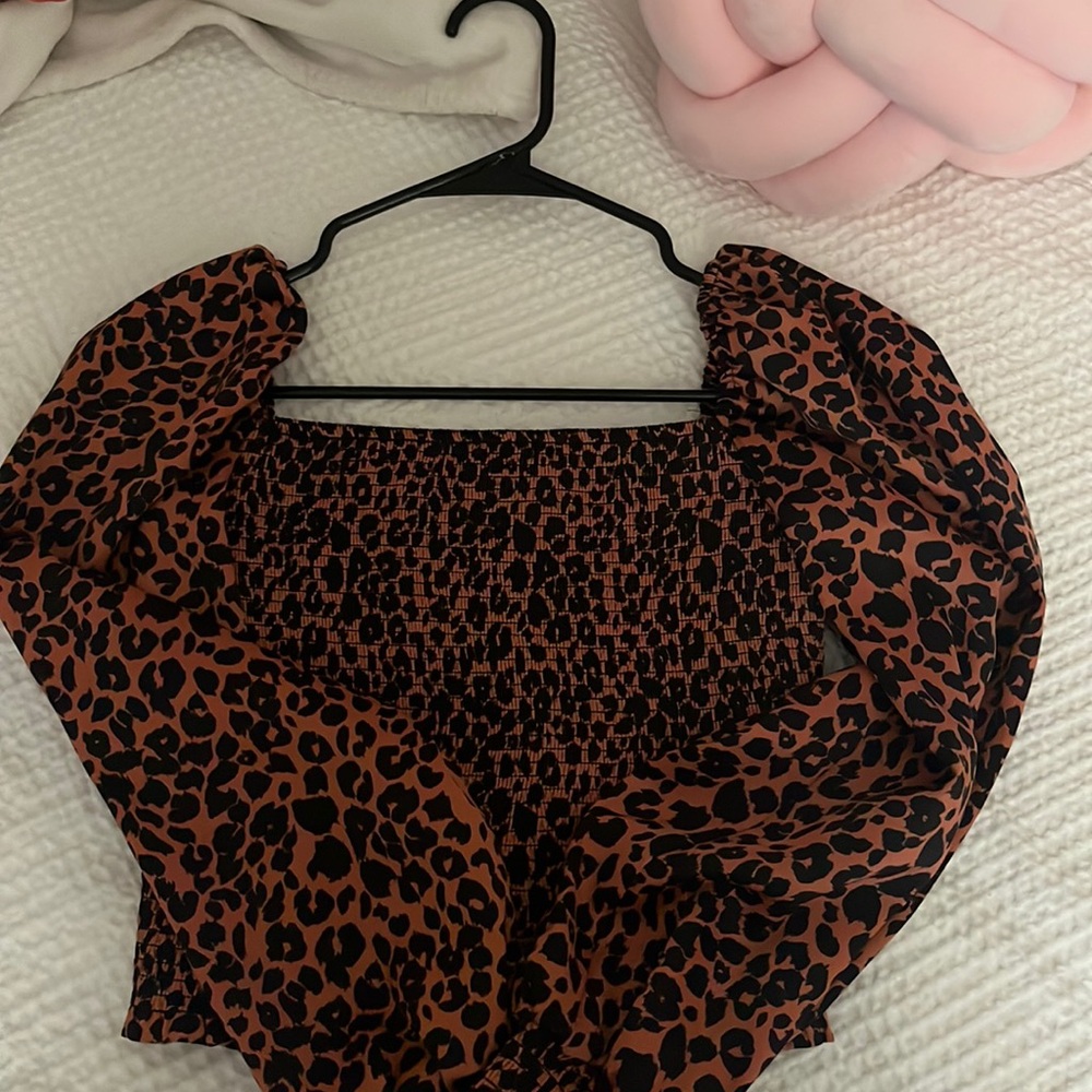 Cheetah long sleeve top